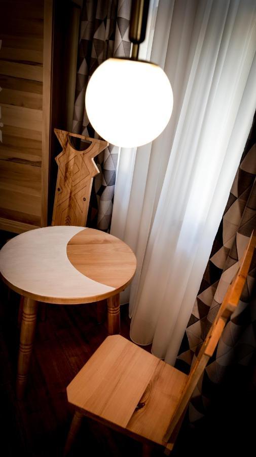 Conacul Olarilor Bed & Breakfast Baia de Fier Dış mekan fotoğraf