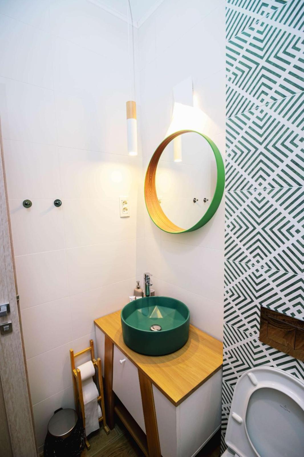 Conacul Olarilor Bed & Breakfast Baia de Fier Dış mekan fotoğraf